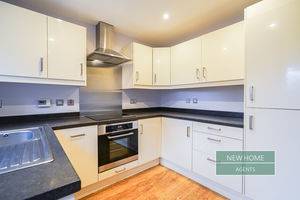 Photo 19- click for photo gallery